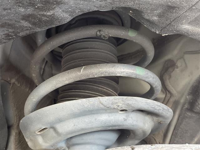 ＲＡＶ４ アドベンチャー　トヨタセーフティセンス　ＳＤナビ　ＳＤカードなし　レーダークルーズコントロール　バックカメラ　パワーシート　コーナーセンサー　純正アルミホイール　ルーフレール　ＥＴＣ　４ＷＤ　衝突軽減システム（41枚目）