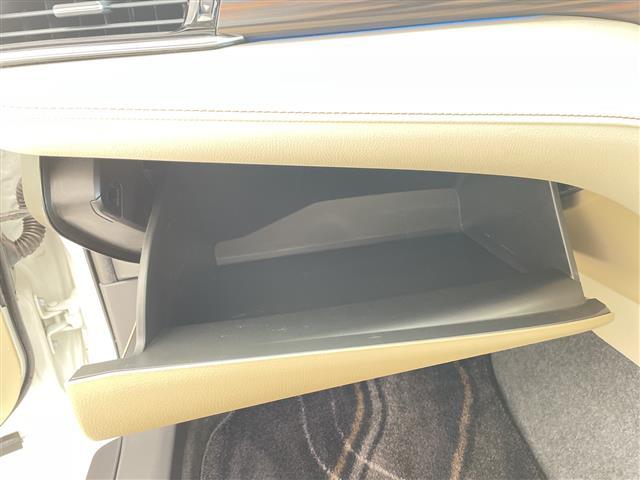 カムリ Ｇレザーパッケージ　トヨタセーフティセンス　純正８型ナビ　ＳＤカードなし　モデリスタエアロ　レーダークルーズコントロール　シートヒーター　バックカメラ　パワーシート　コーナーセンサー　純正アルミホイール　ＥＴＣ２．０（27枚目）