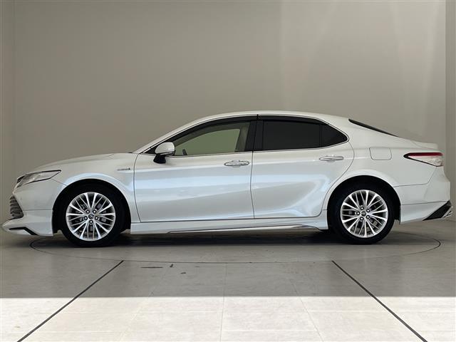 カムリ Ｇレザーパッケージ　トヨタセーフティセンス　純正８型ナビ　ＳＤカードなし　モデリスタエアロ　レーダークルーズコントロール　シートヒーター　バックカメラ　パワーシート　コーナーセンサー　純正アルミホイール　ＥＴＣ２．０（35枚目）