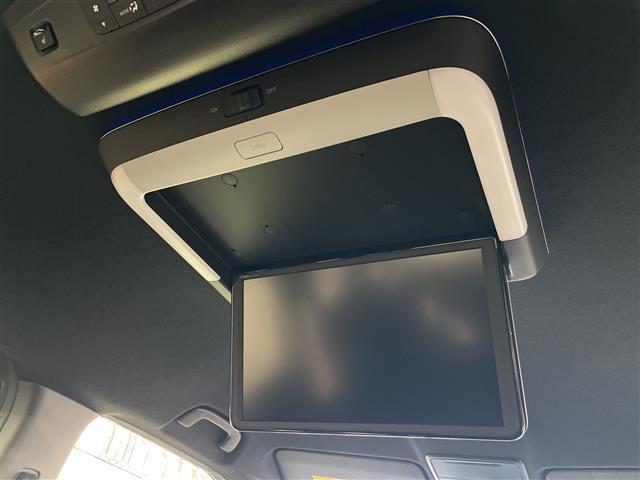 ステップワゴン ｅ：ＨＥＶスパーダ　プレミアムライン　純正１１．４型ナビ　純正１５．６型フリップダウンモニター　全方位カメラ　両側パワースライドドア　レーダークルーズコントロール　シートヒーター　バックカメラ　電動リアゲート　ブラインドスポットモニター（5枚目）