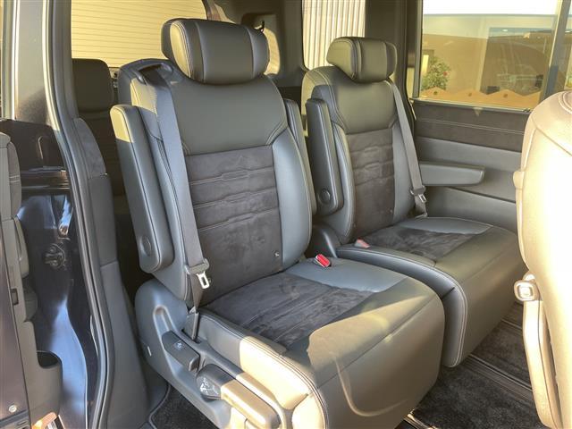 ステップワゴン ｅ：ＨＥＶスパーダ　プレミアムライン　純正１１．４型ナビ　純正１５．６型フリップダウンモニター　全方位カメラ　両側パワースライドドア　レーダークルーズコントロール　シートヒーター　バックカメラ　電動リアゲート　ブラインドスポットモニター（15枚目）