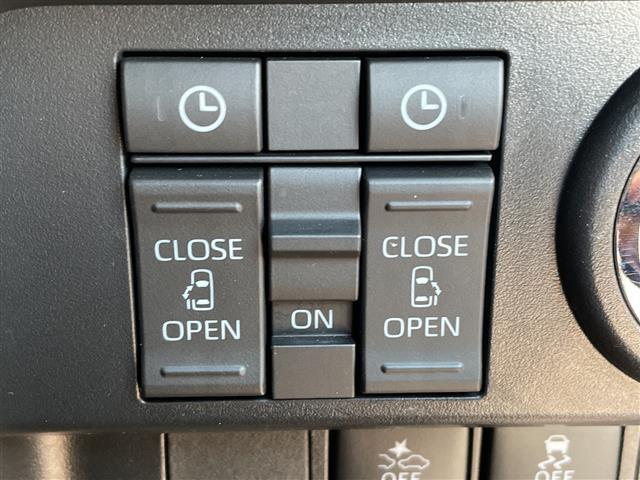 ルーミー カスタムＧ　ＳＤナビ　全方位カメラ　両側パワースライドドア　レーダークルーズコントロール　シートヒーター　バックカメラ　コーナーセンサー　純正アルミホイール　ＬＥＤヘッドライト　ＥＴＣ　衝突軽減システム（9枚目）