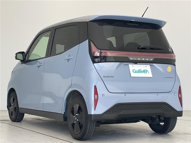 サクラ Ｘ　９０周年記念車　純正９型ディスプレイオーディオ　ナビ機能なし　全方位カメラ　バックカメラ　コーナーセンサー　純正アルミホイール　ＬＥＤヘッドライト　オートマチックハイビーム　ドライブレコーダー　衝突軽減システム（20枚目）