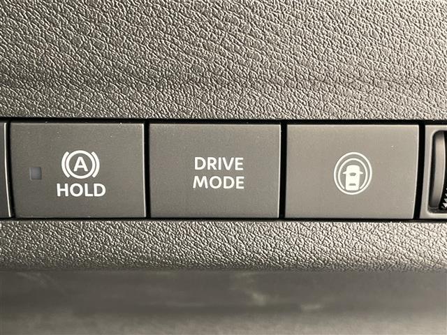 サクラ Ｘ　９０周年記念車　純正９型ディスプレイオーディオ　ナビ機能なし　全方位カメラ　バックカメラ　コーナーセンサー　純正アルミホイール　ＬＥＤヘッドライト　オートマチックハイビーム　ドライブレコーダー　衝突軽減システム（26枚目）