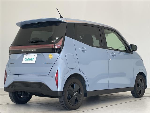 サクラ Ｘ　９０周年記念車　純正９型ディスプレイオーディオ　ナビ機能なし　全方位カメラ　バックカメラ　コーナーセンサー　純正アルミホイール　ＬＥＤヘッドライト　オートマチックハイビーム　ドライブレコーダー　衝突軽減システム（34枚目）