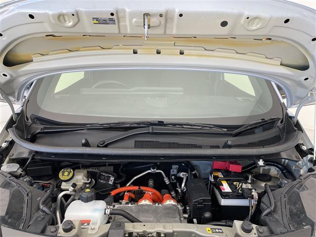 サクラ Ｘ　９０周年記念車　純正９型ディスプレイオーディオ　ナビ機能なし　全方位カメラ　バックカメラ　コーナーセンサー　純正アルミホイール　ＬＥＤヘッドライト　オートマチックハイビーム　ドライブレコーダー　衝突軽減システム（39枚目）