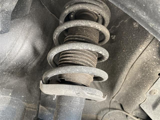 サクラ Ｘ　９０周年記念車　純正９型ディスプレイオーディオ　ナビ機能なし　全方位カメラ　バックカメラ　コーナーセンサー　純正アルミホイール　ＬＥＤヘッドライト　オートマチックハイビーム　ドライブレコーダー　衝突軽減システム（41枚目）