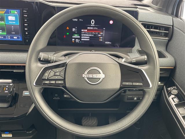 サクラ Ｘ　９０周年記念車　純正９型ディスプレイオーディオ　ナビ機能なし　全方位カメラ　バックカメラ　コーナーセンサー　純正アルミホイール　ＬＥＤヘッドライト　オートマチックハイビーム　ドライブレコーダー　衝突軽減システム（42枚目）