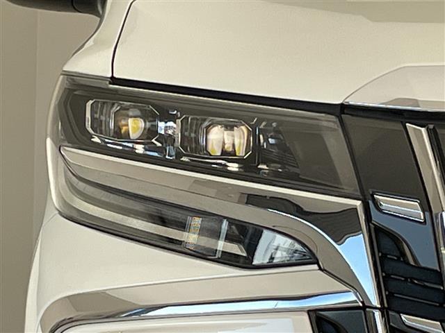 アルファード ２．５Ｓ　純正９型ナビ　フリップダウンモニター　両側パワースライドドア　レーダークルーズコントロール　バックカメラ　コーナーセンサー　純正アルミホイール　ブラインドスポットモニター　ＬＥＤ　インテリジェントミラ（39枚目）