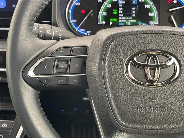 ヴォクシー ハイブリッドＳ－Ｚ　トヨタチームメイト　アドバンストパーク　アドバンストドライブ　純正ディズプレイオーディオナビ　フリップダウンモニター　両側パワースライドドア　レーダークルーズコントロール　シートヒーター　ＨＵＤ（22枚目）