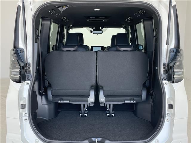 ヴォクシー ハイブリッドＳ－Ｚ　トヨタチームメイト　アドバンストパーク　アドバンストドライブ　純正ディズプレイオーディオナビ　フリップダウンモニター　両側パワースライドドア　レーダークルーズコントロール　シートヒーター　ＨＵＤ（34枚目）