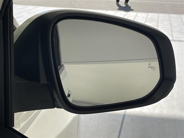 ヴォクシー ハイブリッドＳ－Ｚ　トヨタチームメイト　アドバンストパーク　アドバンストドライブ　純正ディズプレイオーディオナビ　フリップダウンモニター　両側パワースライドドア　レーダークルーズコントロール　シートヒーター　ＨＵＤ（37枚目）