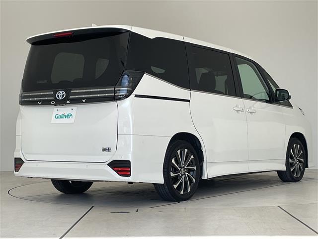 ヴォクシー ハイブリッドＳ－Ｚ　トヨタチームメイト　アドバンストパーク　アドバンストドライブ　純正ディズプレイオーディオナビ　フリップダウンモニター　両側パワースライドドア　レーダークルーズコントロール　シートヒーター　ＨＵＤ（39枚目）