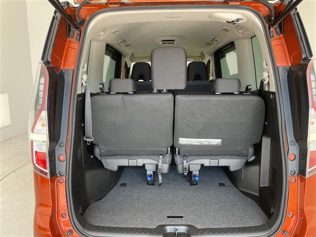 セレナ e-パワー ハイウェイスターV プロパイロット 純正10型ナビ SDカードなし 全方位カメラ 両側パワースライドドア レーダークルーズコントロール バックカメラ ハンズフリースライドドア コーナーセンサー インテリジェントミラー(31枚目)