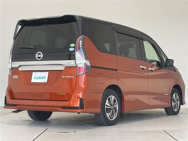 セレナ e-パワー ハイウェイスターV プロパイロット 純正10型ナビ SDカードなし 全方位カメラ 両側パワースライドドア レーダークルーズコントロール バックカメラ ハンズフリースライドドア コーナーセンサー インテリジェントミラー(35枚目)