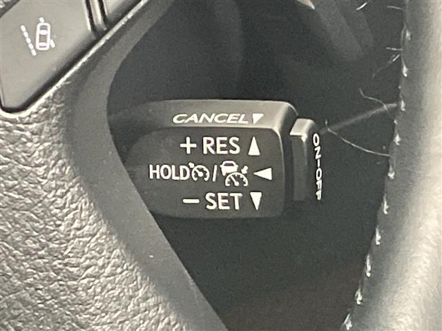 アルファード ２．５Ｓ　Ｃパッケージ　純正９型ディスプレイオーディオナビ　フリップダウンモニター　三眼ＬＥＤヘッドライト　両側パワースライドドア　レーダークルーズコントロール　シートヒーター　バックカメラ　電動リアゲート　パワーシート（10枚目）