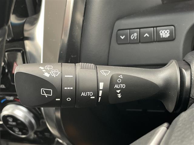 アルファード ２．５Ｓ　Ｃパッケージ　純正９型ディスプレイオーディオナビ　フリップダウンモニター　三眼ＬＥＤヘッドライト　両側パワースライドドア　レーダークルーズコントロール　シートヒーター　バックカメラ　電動リアゲート　パワーシート（21枚目）