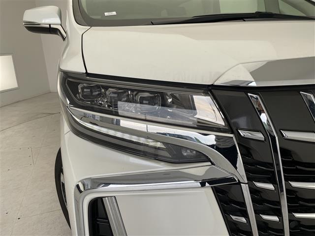 アルファード ２．５Ｓ　Ｃパッケージ　純正９型ディスプレイオーディオナビ　フリップダウンモニター　三眼ＬＥＤヘッドライト　両側パワースライドドア　レーダークルーズコントロール　シートヒーター　バックカメラ　電動リアゲート　パワーシート（41枚目）