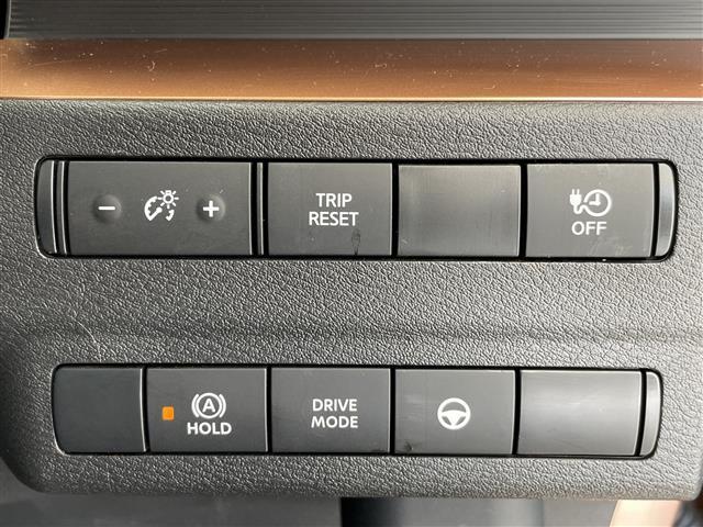 サクラ Ｇ　プロパイロット　純正８型ディスプレイオーディオナビ　全方位カメラ　レーダークルーズコントロール　シートヒーター　コーナーセンサー　アルミホイール　ＥＴＣ２．０　レーンキープアシスト　充電ケーブルあり（9枚目）