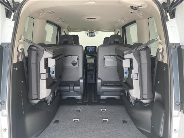 セレナ ハイウェイスターV Vセレクション プロパイロット 純正9型ナビ 全方位カメラ 両側パワースライドドア レーダークルーズコントロール バックカメラ コーナーセンサー 純正アルミホイール LEDヘッドライト パドルシフト インナーミラー(30枚目)