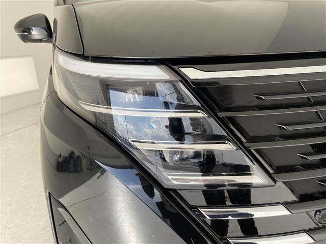 セレナ e-パワー ハイウェイスターV プロパイロット 登録済未使用車 純正12.4型ディズプレイオーディオナビ 全方位カメラ 両側パワースライドドア レーダークルーズコントロール バックカメラ ハンズフリースライドドア ワイヤレス充電機(38枚目)