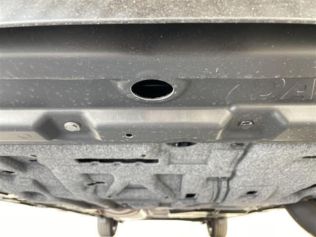 セレナ e-パワー ハイウェイスターV プロパイロット 登録済未使用車 純正12.4型ディズプレイオーディオナビ 全方位カメラ 両側パワースライドドア レーダークルーズコントロール バックカメラ ハンズフリースライドドア ワイヤレス充電機(40枚目)