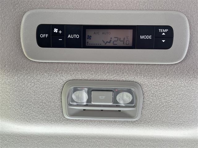 セレナ ハイウェイスターV プロパイロット SDナビ 両側パワースライドドア レーダークルーズコントロール バックカメラ コーナーセンサー 純正アルミホイール ブラインドスポットモニター LEDヘッドライト パドルシフト(13枚目)