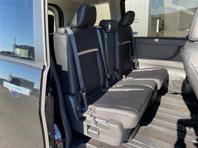 セレナ ハイウェイスターV プロパイロット SDナビ 両側パワースライドドア レーダークルーズコントロール バックカメラ コーナーセンサー 純正アルミホイール ブラインドスポットモニター LEDヘッドライト パドルシフト(15枚目)