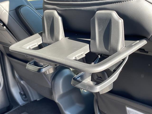 セレナ ハイウェイスターV プロパイロット SDナビ 両側パワースライドドア レーダークルーズコントロール バックカメラ コーナーセンサー 純正アルミホイール ブラインドスポットモニター LEDヘッドライト パドルシフト(26枚目)