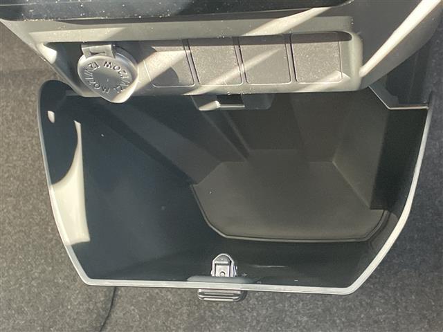 ルーミー カスタムG-T 登録済未使用車 純正9型ディスプレイオーディオ ナビ機能なし 全方位カメラ 両側パワースライドドア レーダークルーズコントロールバックカメラ コーナーセンサー LEDヘッドライト 衝突軽減システム(24枚目)