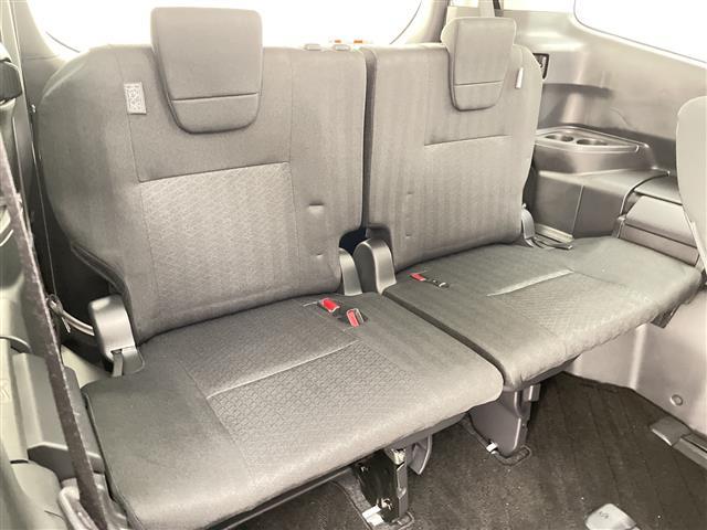 ノア G 純正8型ディスプレイオーディオ 両側パワースライドドア レーダークルーズコントロール シートヒーター バックカメラ コーナーセンサー 純正アルミホイール リアオートエアコン ドライブレコーダー(16枚目)