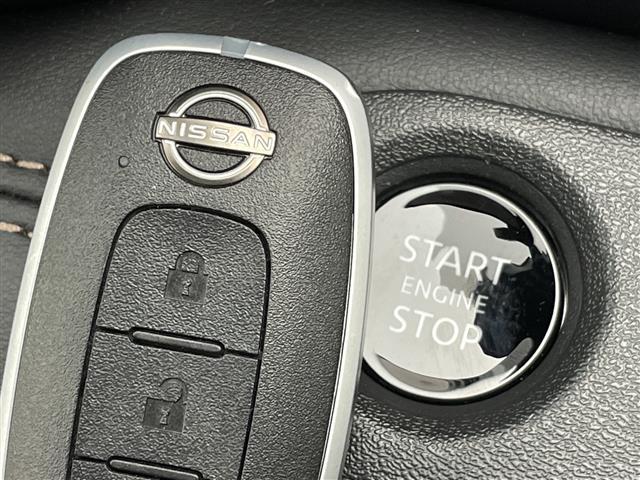 セレナ ハイウェイスターV プロパイロット SDナビ 両側パワースライドドア レーダークルーズコントロール バックカメラ コーナーセンサー 純正アルミホイール ブラインドスポットモニター LEDヘッドライト パドルシフト(10枚目)