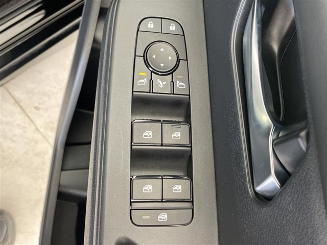 セレナ ハイウェイスターV プロパイロット SDナビ 両側パワースライドドア レーダークルーズコントロール バックカメラ コーナーセンサー 純正アルミホイール ブラインドスポットモニター LEDヘッドライト パドルシフト(27枚目)