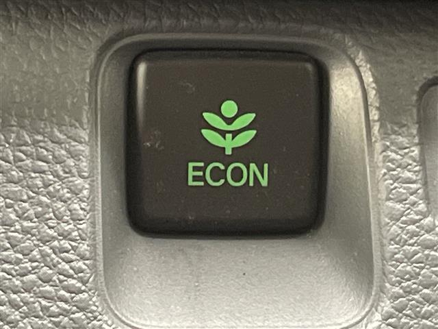 Ｎ－ＶＡＮ Ｇ・ホンダセンシング　スズキセーフティサポート　レーダークルーズコントロール　純正オーディオ　ＣＤ　コーナーセンサー　ＬＥＤヘッドライト　インテリジェントミラー　オートマチックハイビーム　衝突軽減システム（6枚目）