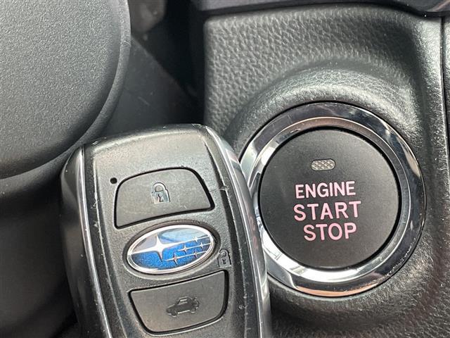 レヴォーグ ＧＴ－Ｈ　ＥＸ　純正１０型ディスプレイオーディオナビ　レーダークルーズコントロール　シートヒーター　バックカメラ　コーナーセンサー　電動リアゲート　パワーシート　純正アルミホイール　レーンキープアシスト（12枚目）