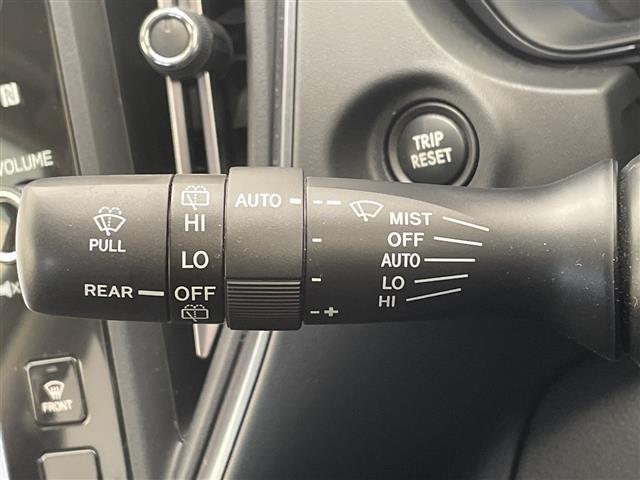 レヴォーグ ＧＴ－Ｈ　ＥＸ　純正１０型ディスプレイオーディオナビ　レーダークルーズコントロール　シートヒーター　バックカメラ　コーナーセンサー　電動リアゲート　パワーシート　純正アルミホイール　レーンキープアシスト（21枚目）