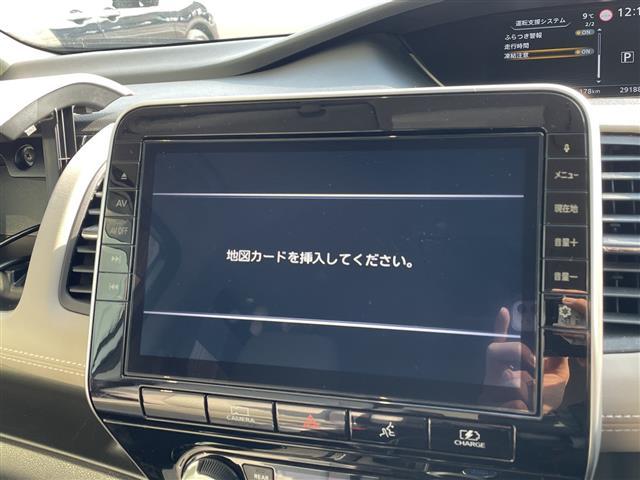 セレナ e-パワー ハイウェイスターV 純正10型ナビ SDカードなし フリップダウンモニター 全方位カメラ 両側パワースライドドア コーナーセンサー 純正アルミホイール ETC ブラインドスポットモニター LEDヘッドライト(26枚目)