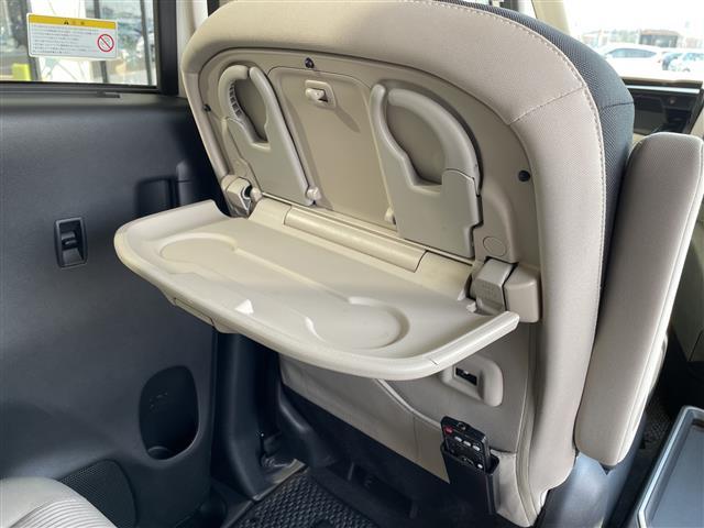 セレナ e-パワー ハイウェイスターV 純正10型ナビ SDカードなし フリップダウンモニター 全方位カメラ 両側パワースライドドア コーナーセンサー 純正アルミホイール ETC ブラインドスポットモニター LEDヘッドライト(31枚目)