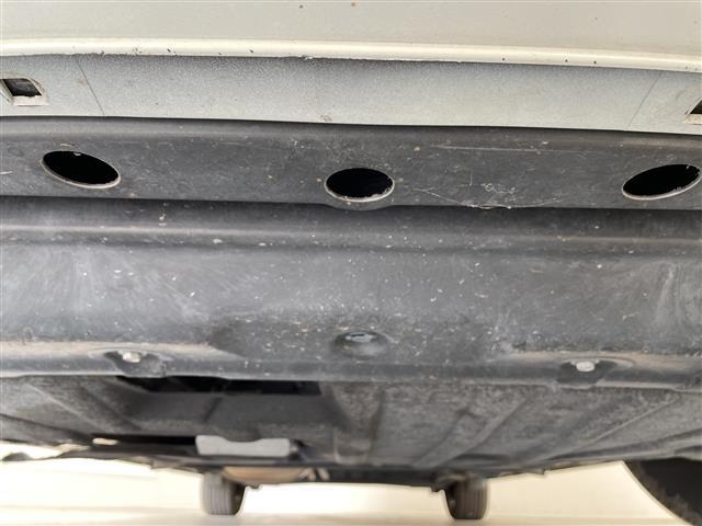 セレナ e-パワー ハイウェイスターV 純正10型ナビ SDカードなし フリップダウンモニター 全方位カメラ 両側パワースライドドア コーナーセンサー 純正アルミホイール ETC ブラインドスポットモニター LEDヘッドライト(40枚目)