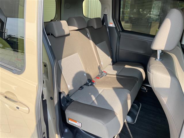 シエンタ ハイブリッドG トヨタセーフティセンス 純正10.5型ディスプレイオーディオナビ 全方位カメラ 両側パワースライドドア レーダークルーズコントロール シートヒーター コーナーセンサー ETC ブラインドスポットモニタ(15枚目)