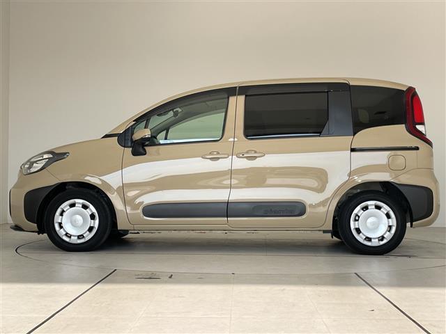 シエンタ ハイブリッドG トヨタセーフティセンス 純正10.5型ディスプレイオーディオナビ 全方位カメラ 両側パワースライドドア レーダークルーズコントロール シートヒーター コーナーセンサー ETC ブラインドスポットモニタ(19枚目)