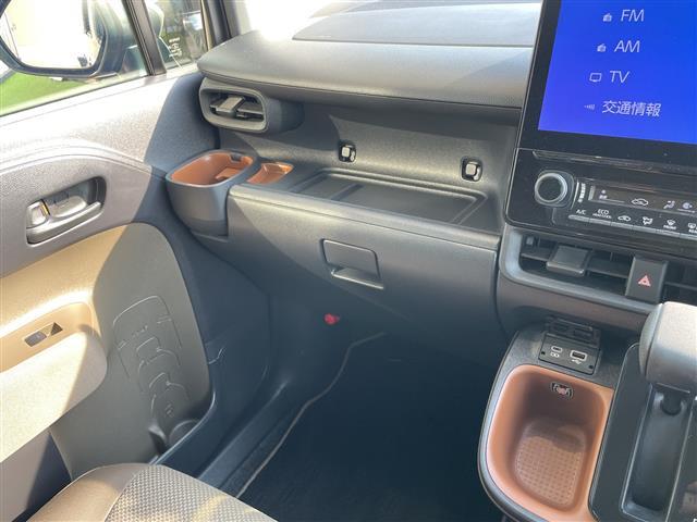 シエンタ ハイブリッドG トヨタセーフティセンス 純正10.5型ディスプレイオーディオナビ 全方位カメラ 両側パワースライドドア レーダークルーズコントロール シートヒーター コーナーセンサー ETC ブラインドスポットモニタ(25枚目)