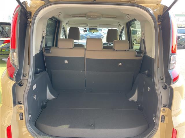 シエンタ ハイブリッドG トヨタセーフティセンス 純正10.5型ディスプレイオーディオナビ 全方位カメラ 両側パワースライドドア レーダークルーズコントロール シートヒーター コーナーセンサー ETC ブラインドスポットモニタ(31枚目)