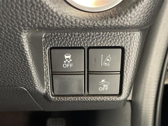 N-BOXカスタム G・Lターボホンダセンシング ホンダセンシング 9型ナビ 両側パワースライドドア レーダークルーズコントロール バックカメラ 純正アルミホイール ETC LEDヘッドライト パドルシフト レーンキープアシスト 衝突軽減システム(6枚目)