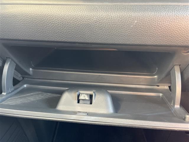 N-BOXカスタム G・Lホンダセンシング SDナビ CD DVD Bluetooth バックカメラ レーダークルーズコントロール 片側パワースライド ETC プッシュスタート オートライト オートエアコン 電動格納ミラー(27枚目)