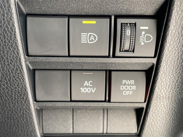 ノア ハイブリッドZ アドバンストパーク トヨタセーフティセンス 純正10.5型ディスプレイオーディオナビ 全方位カメラ 両側パワースライドドア レーダークルーズコントロール シートヒーター ユニバーサルステップ(9枚目)