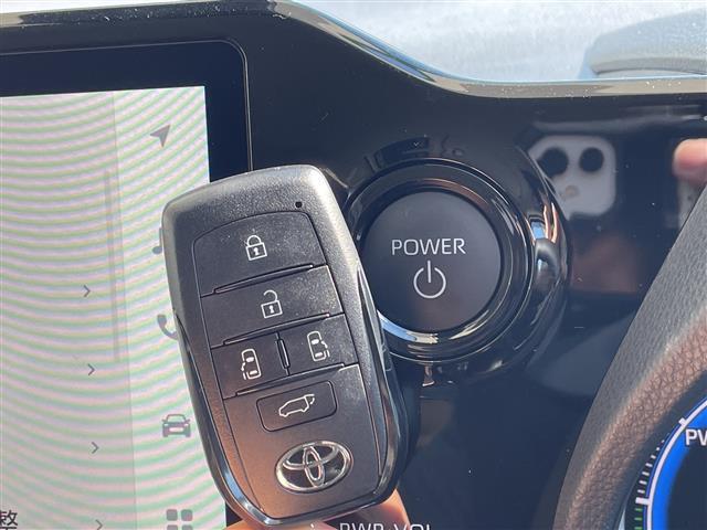 ノア ハイブリッドZ アドバンストパーク トヨタセーフティセンス 純正10.5型ディスプレイオーディオナビ 全方位カメラ 両側パワースライドドア レーダークルーズコントロール シートヒーター ユニバーサルステップ(11枚目)