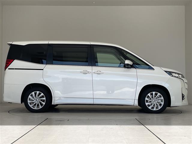 ノア ハイブリッドZ アドバンストパーク トヨタセーフティセンス 純正10.5型ディスプレイオーディオナビ 全方位カメラ 両側パワースライドドア レーダークルーズコントロール シートヒーター ユニバーサルステップ(19枚目)