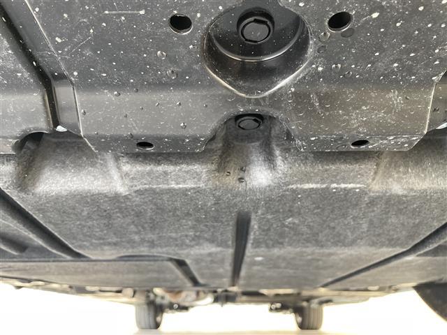 ノア ハイブリッドZ アドバンストパーク トヨタセーフティセンス 純正10.5型ディスプレイオーディオナビ 全方位カメラ 両側パワースライドドア レーダークルーズコントロール シートヒーター ユニバーサルステップ(41枚目)