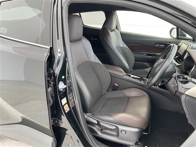 C-HR G SDナビ レーダークルーズコントロール シートヒーター バックカメラ コーナーセンサー 純正アルミホイール ブラインドスポットモニター LEDヘッドライト オートマチックハイビーム インナーミラー(14枚目)